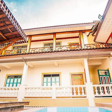 Dream House Lodge Сукхотхай Екстер'єр фото